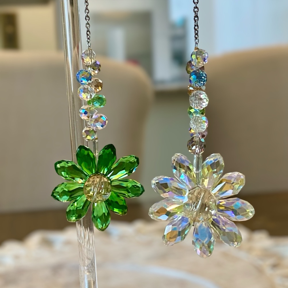 🌸 2 PC Flower Crystal Suncatcher - Picture 4 of 11